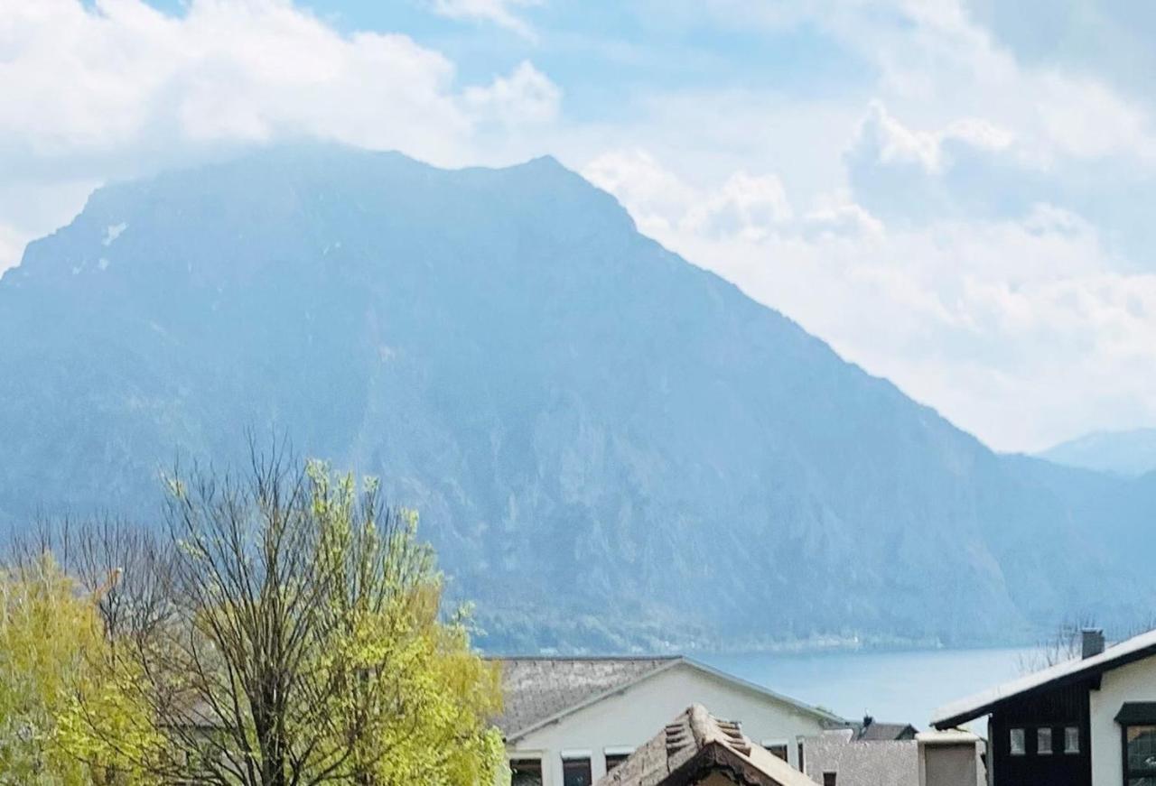 Traum Panorama Apartment Mit Berg & Seeblick Altmünster Extérieur photo